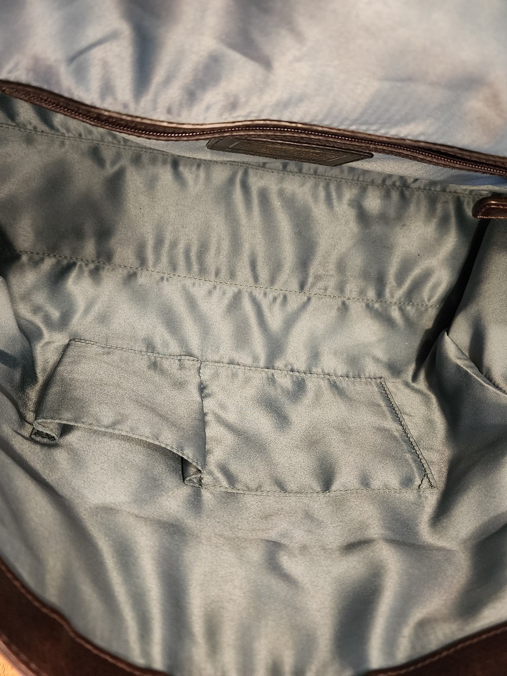 2007 limited edition Coach Chelsea Satchel featuring dark brown python-embossed - Picture 12 of 16
